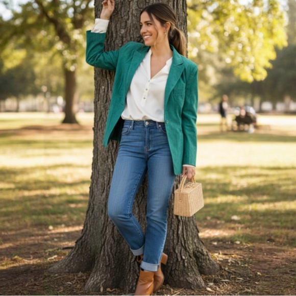 Bagatelle Green Genuine Suede Blazer Size 6 - Picture 3 of 13